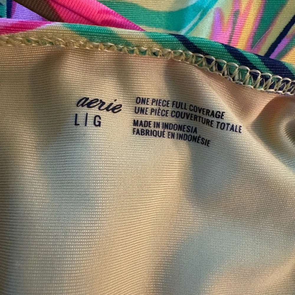 Aerie Women’s One Piece Swimsuit